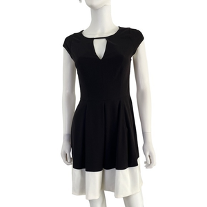 Halston Heritage fit and flare dress color block black and‎ white